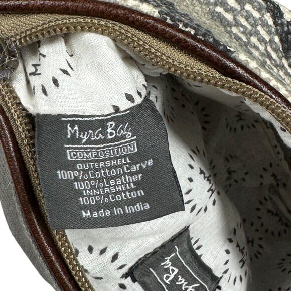 Myra Bag Bliss Pouch Wristlet Gray Aztec Boho Woven Brown Leather Clutch Western - Picture 8 of 8